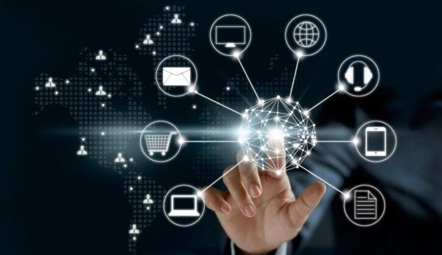 Technology-enabled HR — dashboards, payroll and analytics